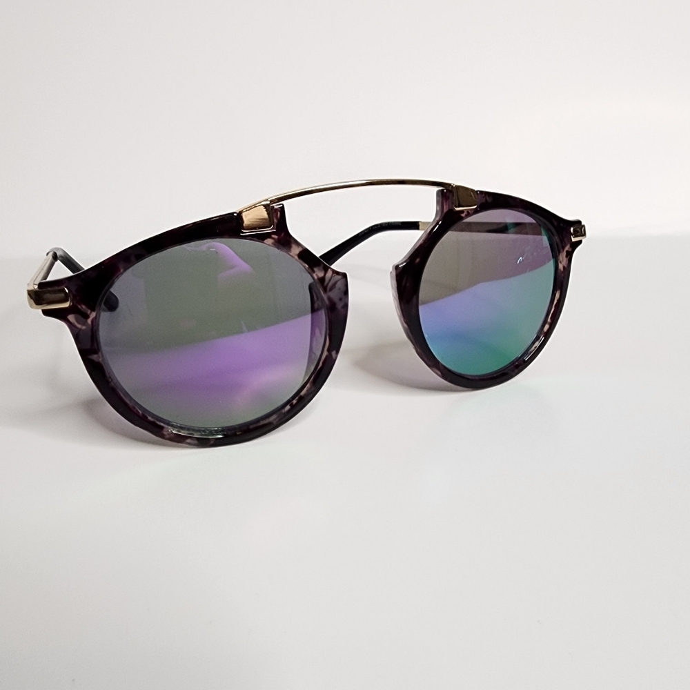Mirrored Lens Sunglasses